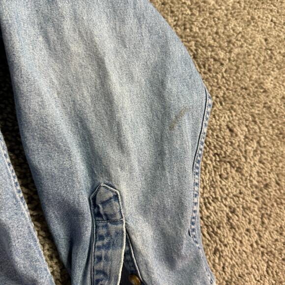 VINTAGE Detroit Red Wings Shirt Womens M Blue Chambray Denim Button Up LEE - Picture 5 of 10